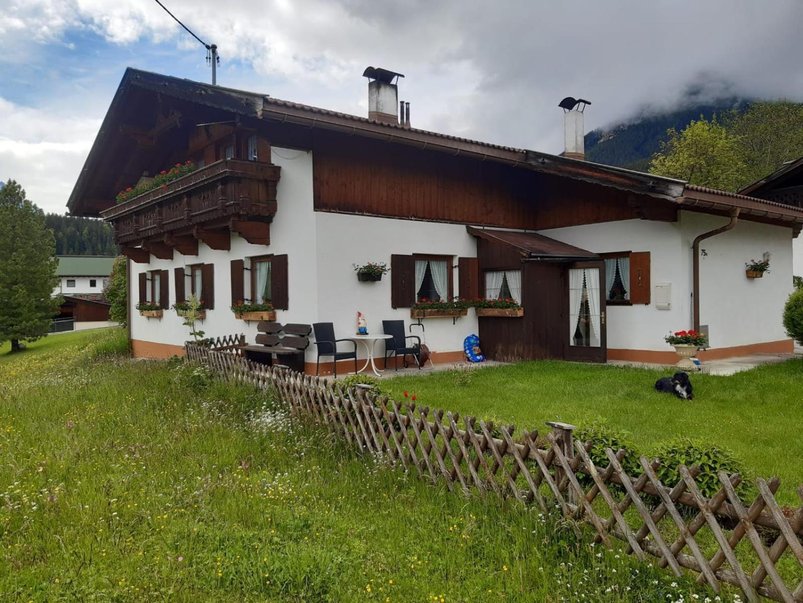 Ferienhaus Muchhof 로이타쉬 외부 사진